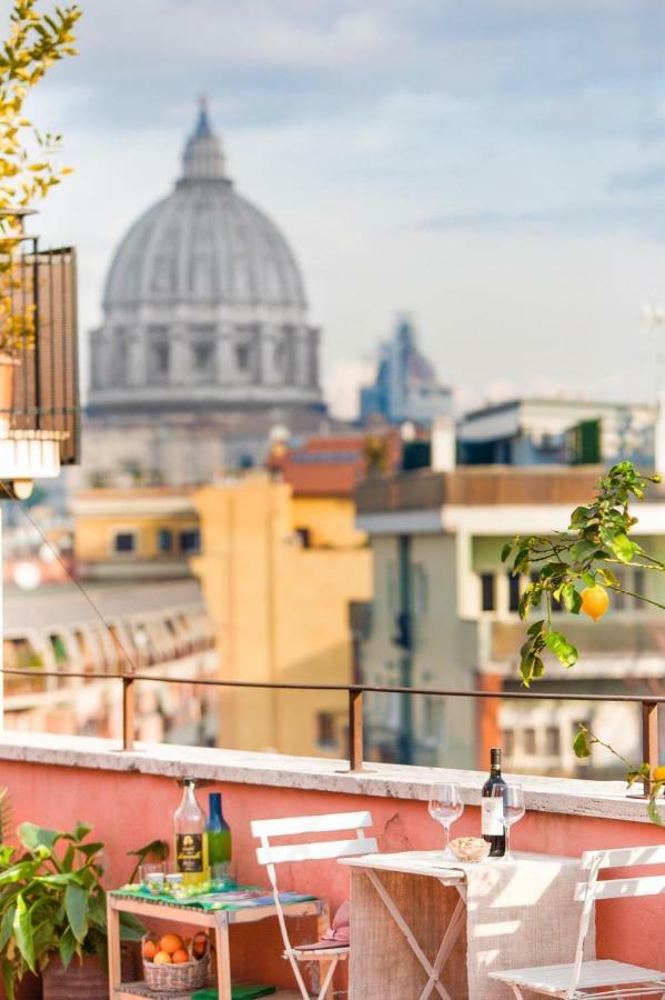 Postcard From St Peter'S Dome Daire Dış mekan fotoğraf